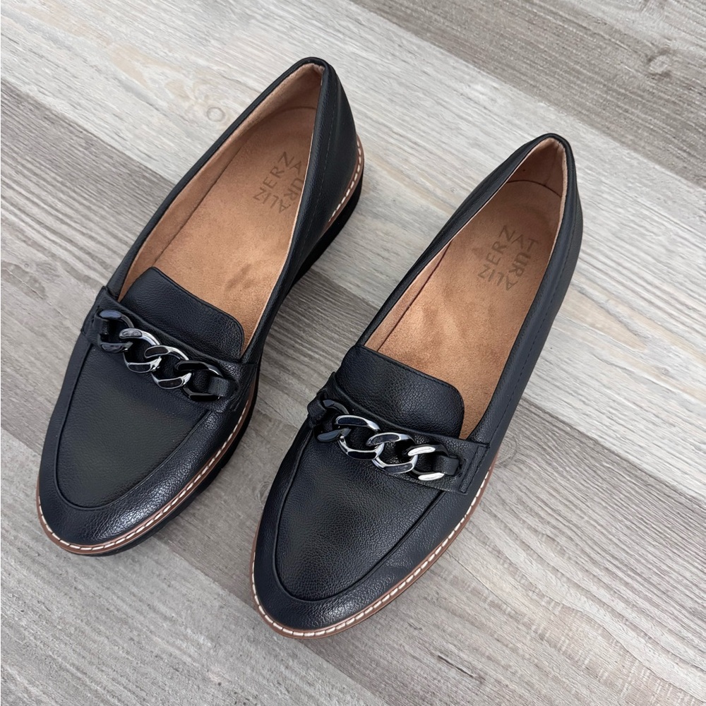 Naturalizer Black Chain Detail Loafers